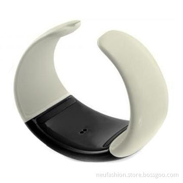 Elegant Bluetooth Bracelet with Caller ID BW13 and Two-button Operating System, Easy to Use